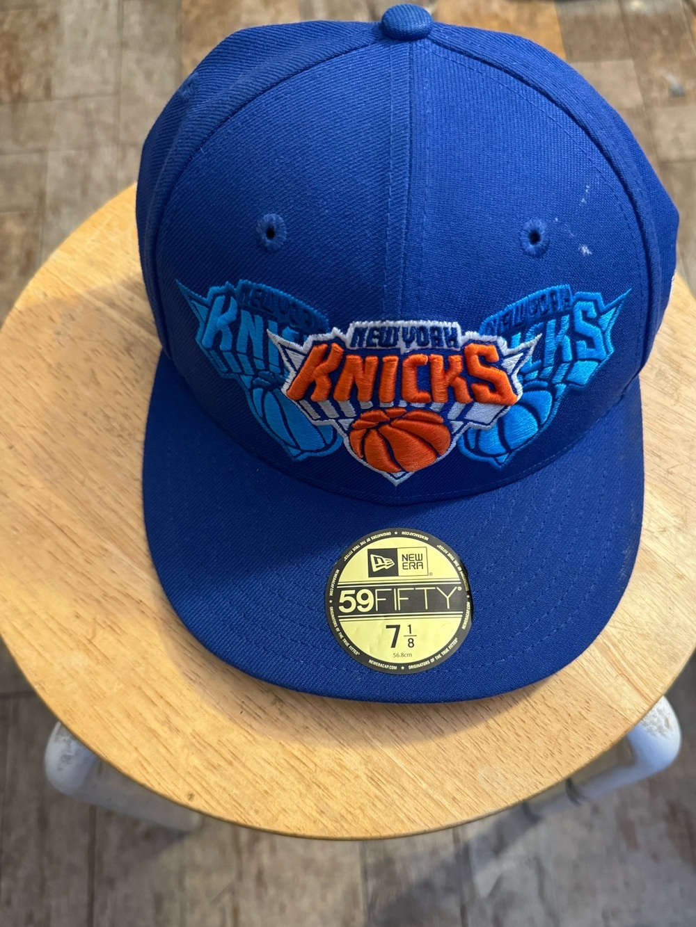 New York Knicks New Era 59Fifty Nike Dunk Jordan 1 New Balance 990 Adidas Samba